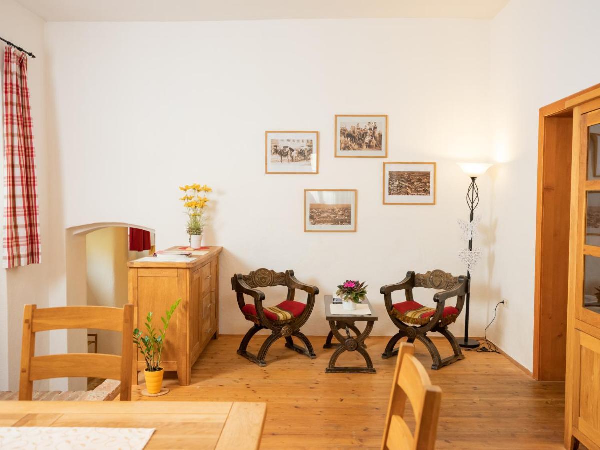 Ferienwohnung Zum Kapuziner Poysdorf Exterior foto